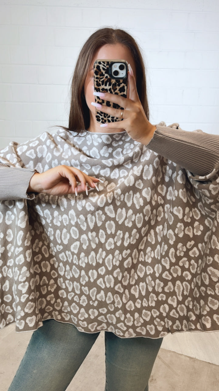 LEO ultra weicher Pullover mit Fledermausärmeln / light taupe - weiss Art. 11169