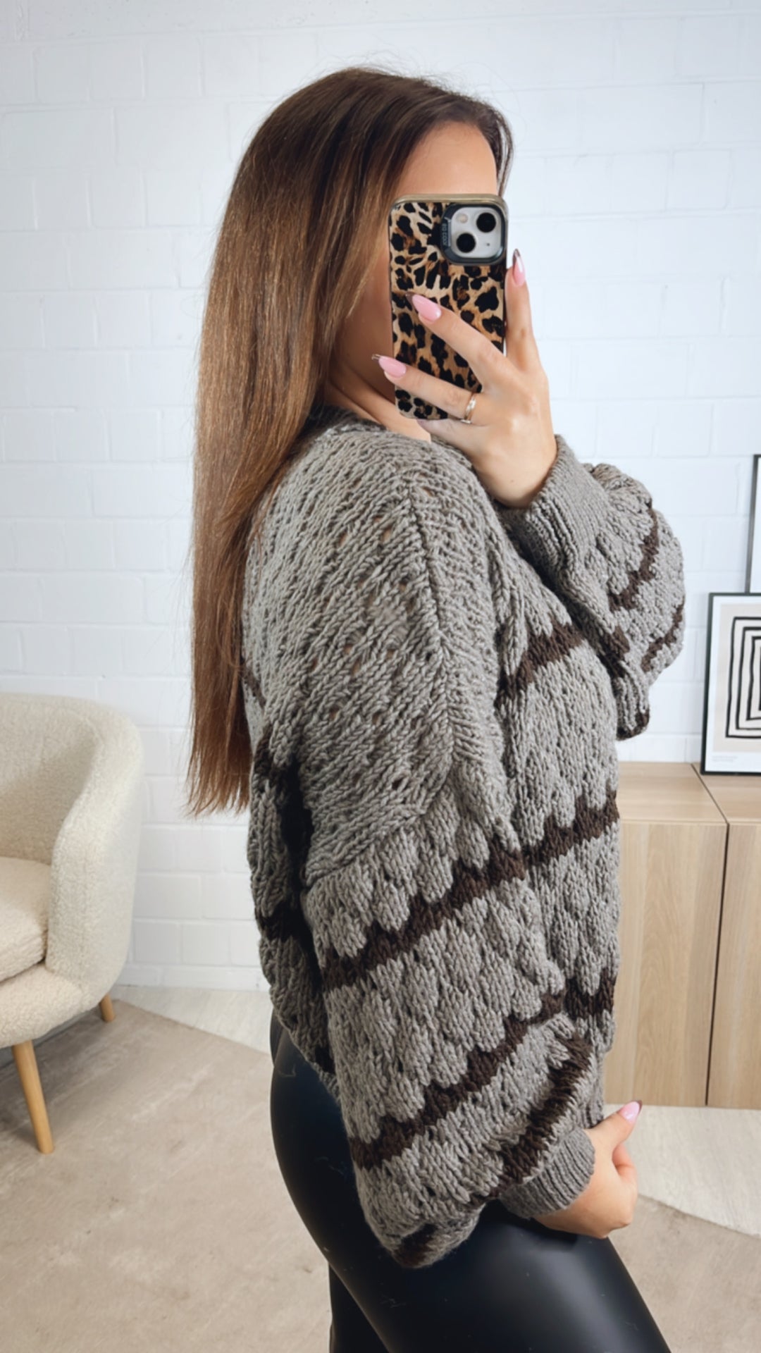 Pullover in ausgefallener Strickart / taupe - dunkel braun Art. 12808