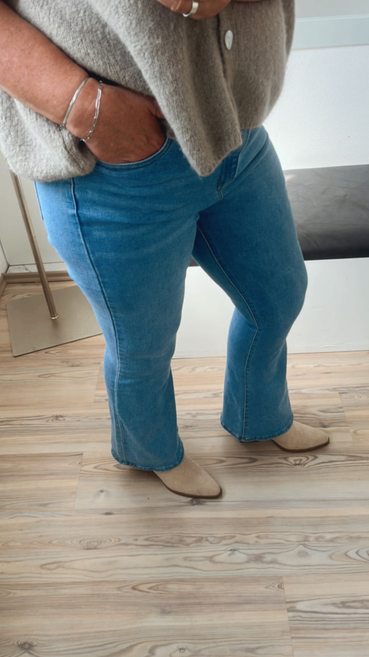 super stretch high waist Jeans " DJ2712 ", mit Schlag / denim blau Art. 10965