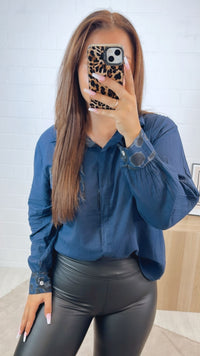 dünne Baumwollbluse, Leo Brusttasche / dunkel blau Art.122329