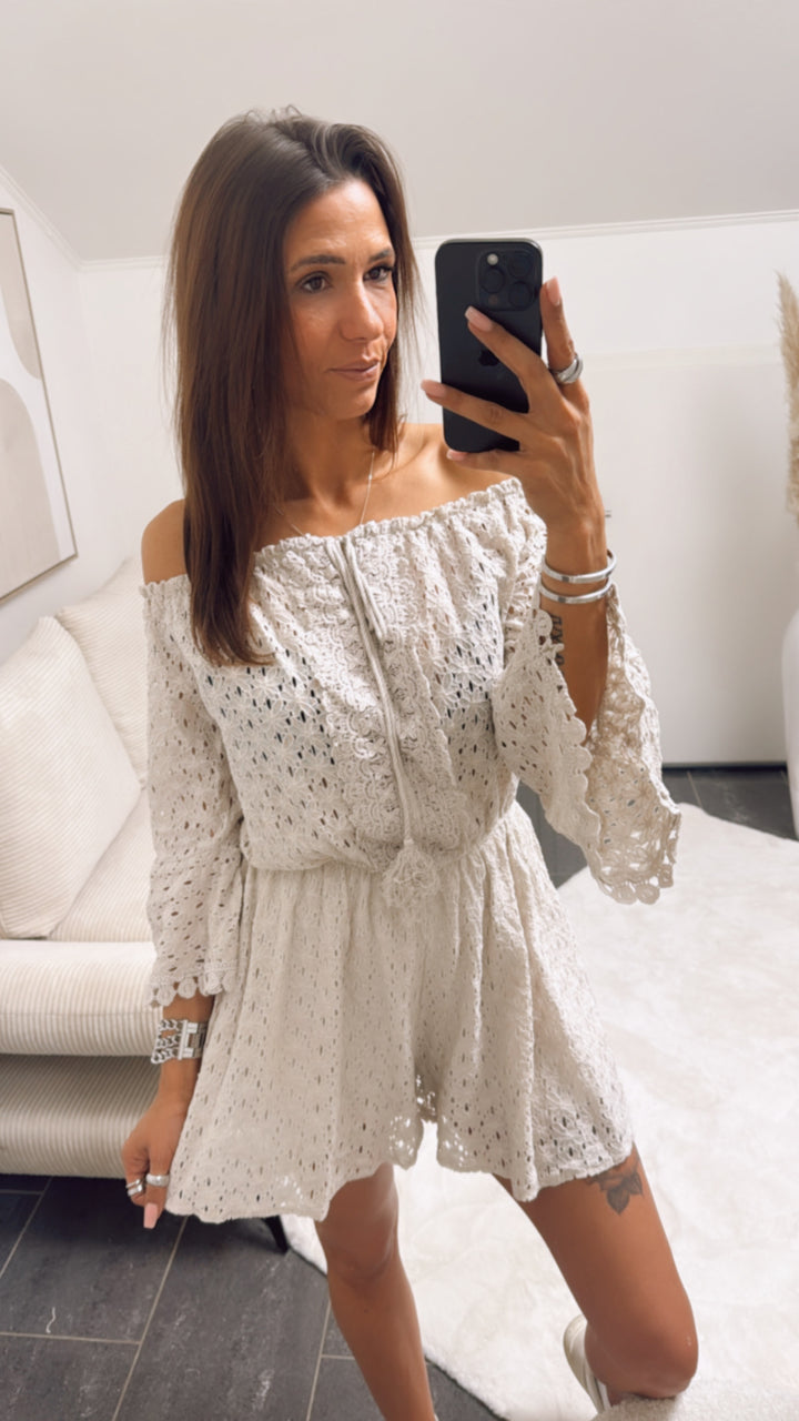 Blumen Spitzen Jumpsuit / beige Art. 9556