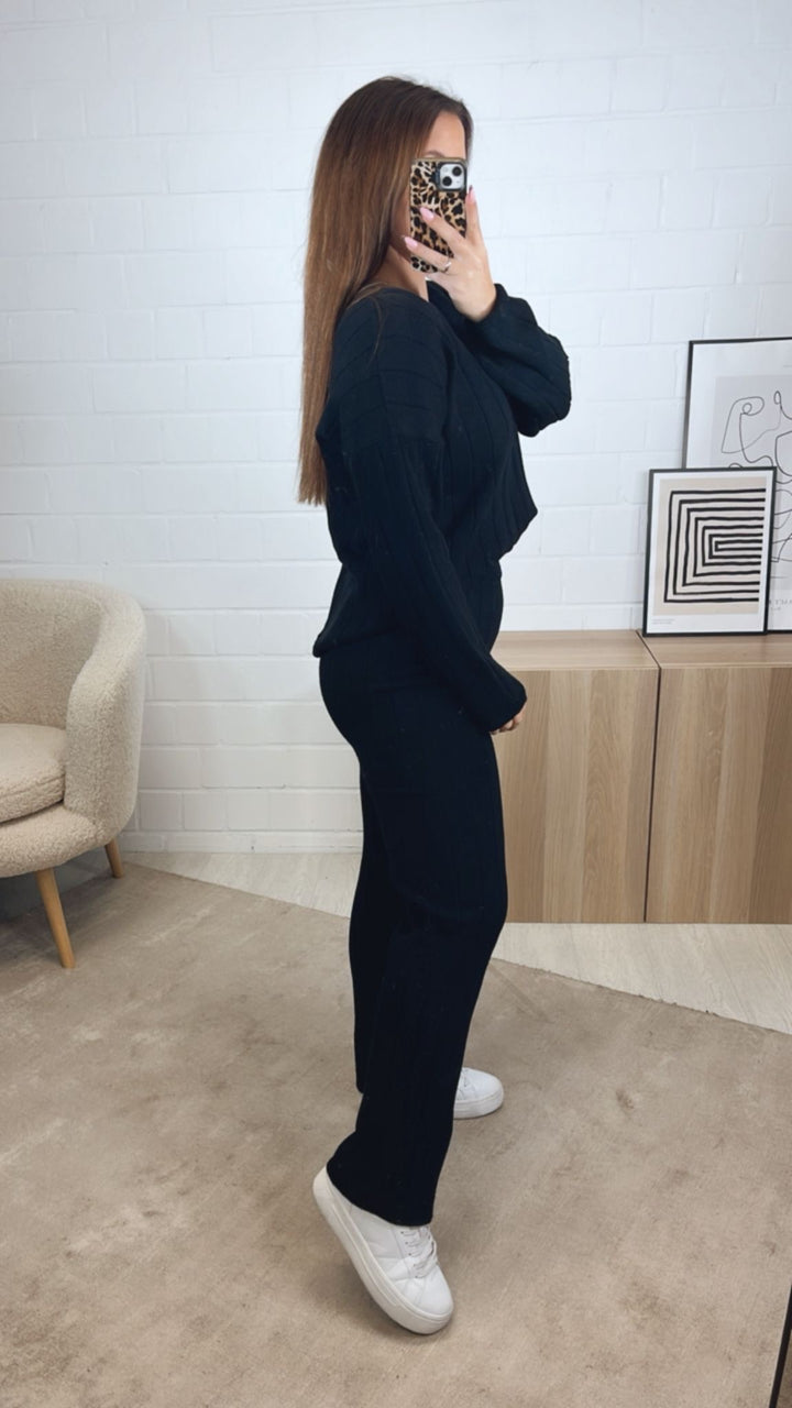 Strick Zweiteiler aus Pullover und Hose / schwarz Art. 12845