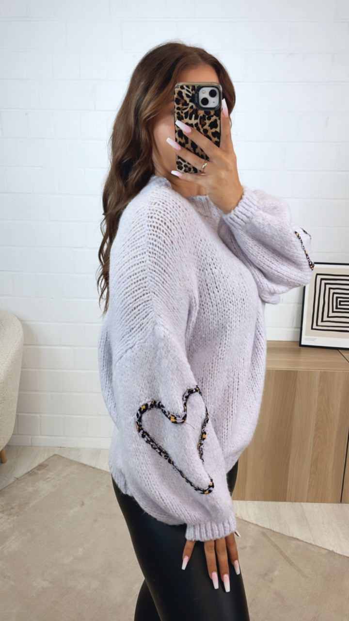 Strick Pullover mit LEO Herz Akzenten / soft flieder Art. 12325