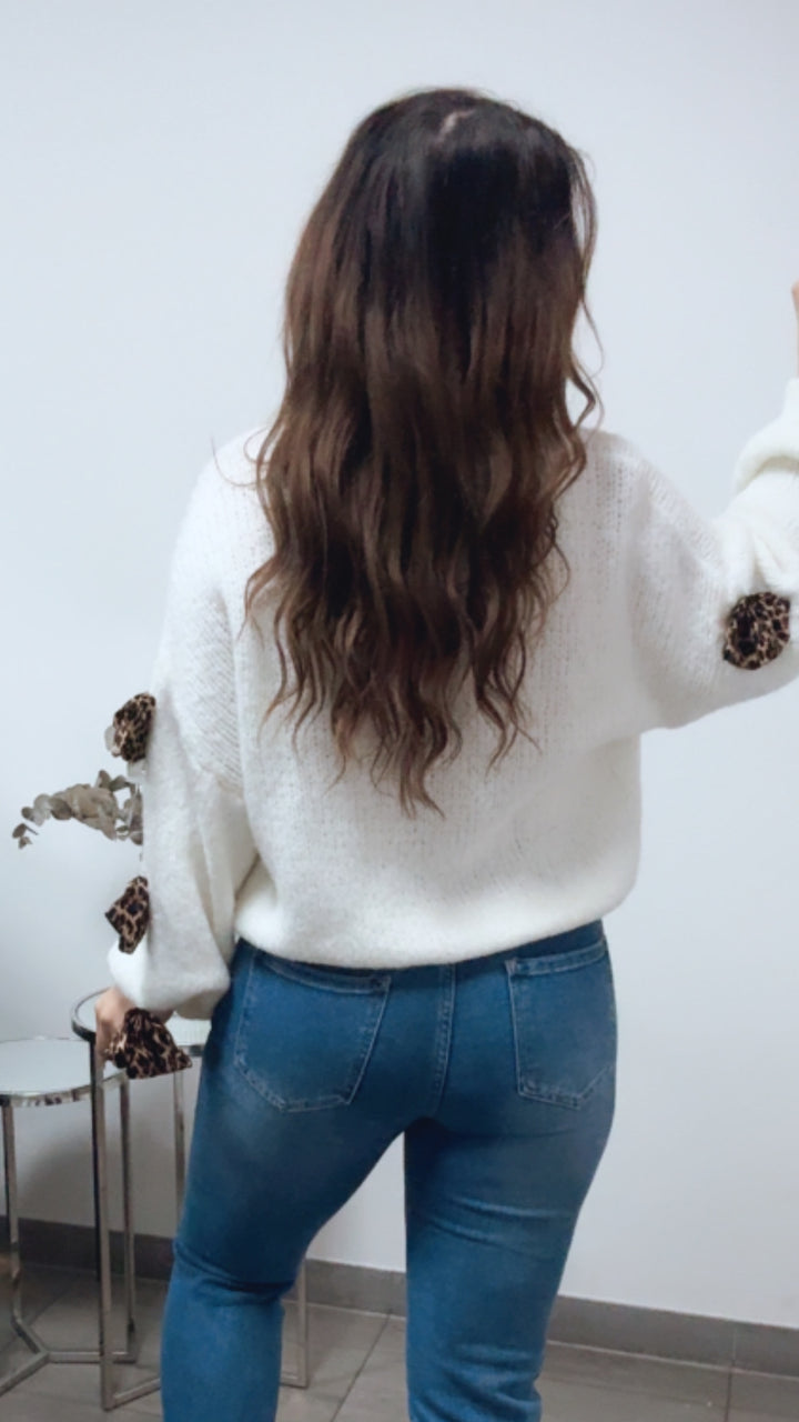 Strick Pullover mit LEO SCHLEIFEN / wollweiss Art. 13869