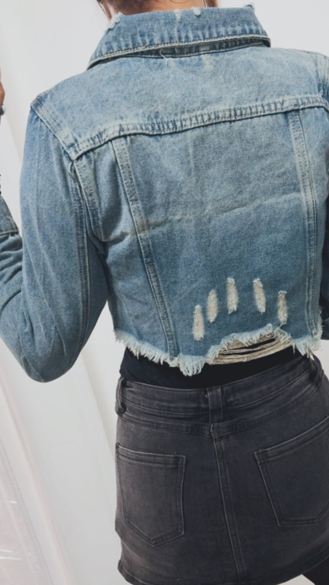 Crop Jeansjacke mit used - Elementen / mittel blau Art. 5744