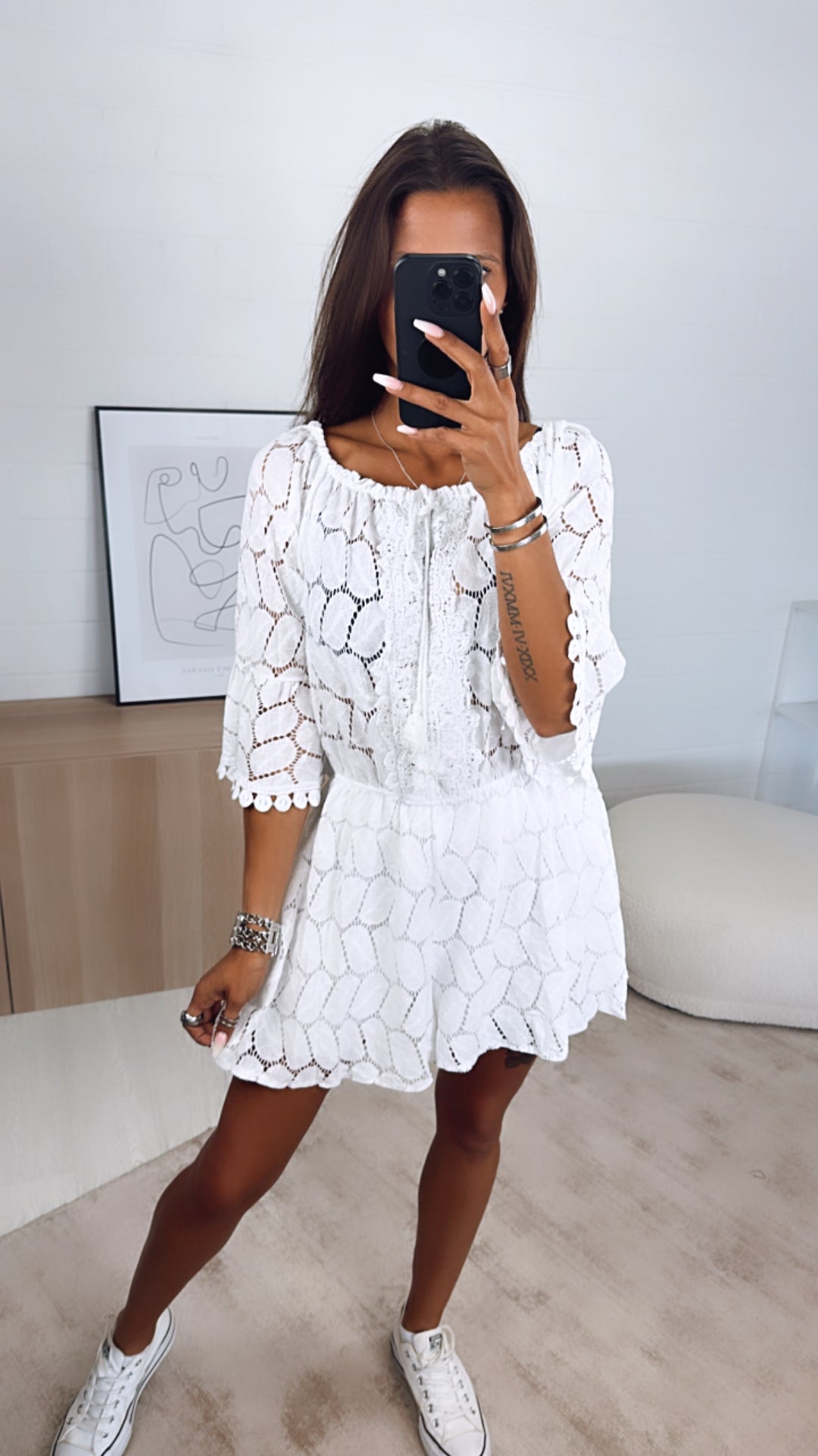 verspielter, kurzer Jumpsuit mit Stickerei / weiss Art. 6391