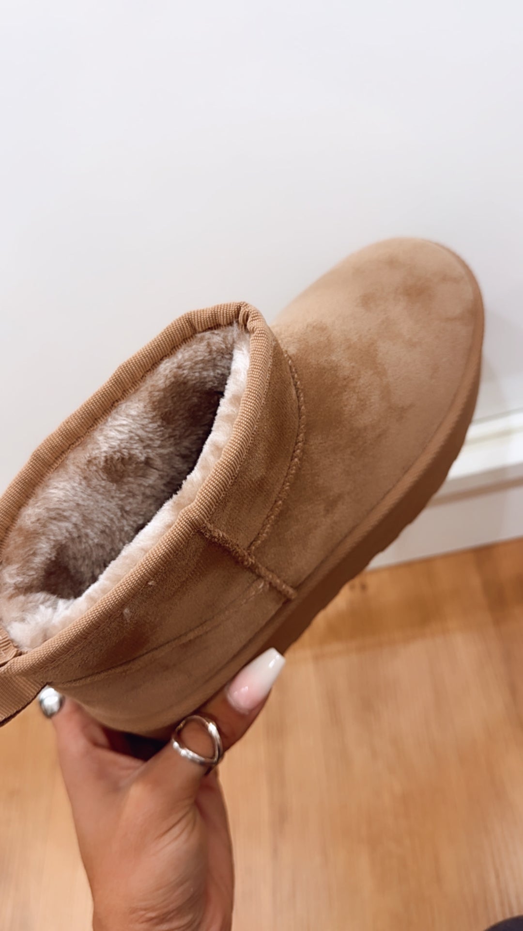 gefütterte Plateau Boots "LS-768" / hell taupe Art. 7574