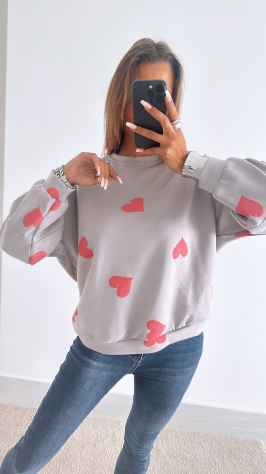 Sweater mit Herzen / grau - pink Art. 10829