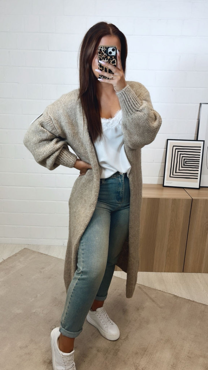 Langer Kuschel Cardigan / beige Art. 12281