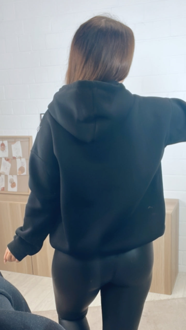 Cherry Leo Hoodie / schwarz Art. 12619