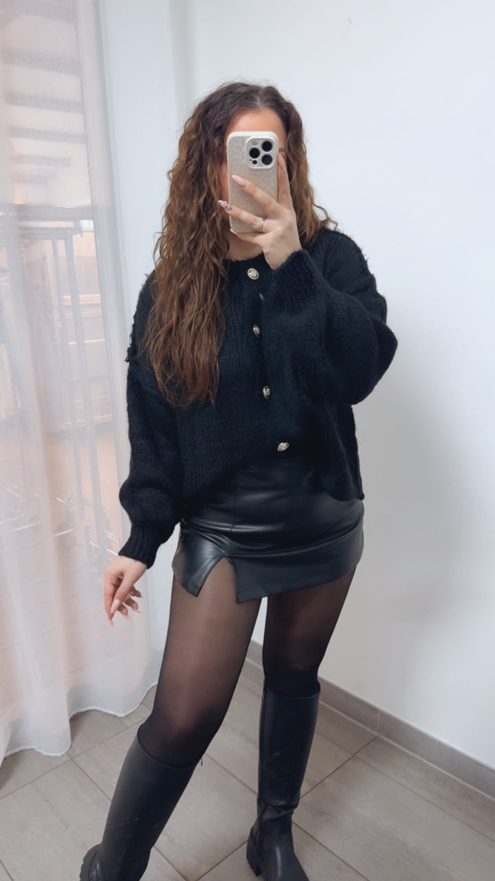 CHERRY Kuschel Cardigan mit goldenen Knöpfen / schwarz Art. 14054