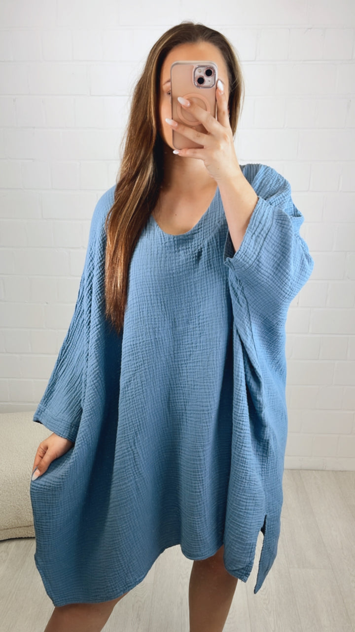 Musselin Ultra Vokuhila Long Bluse / denim blau Art. 10077