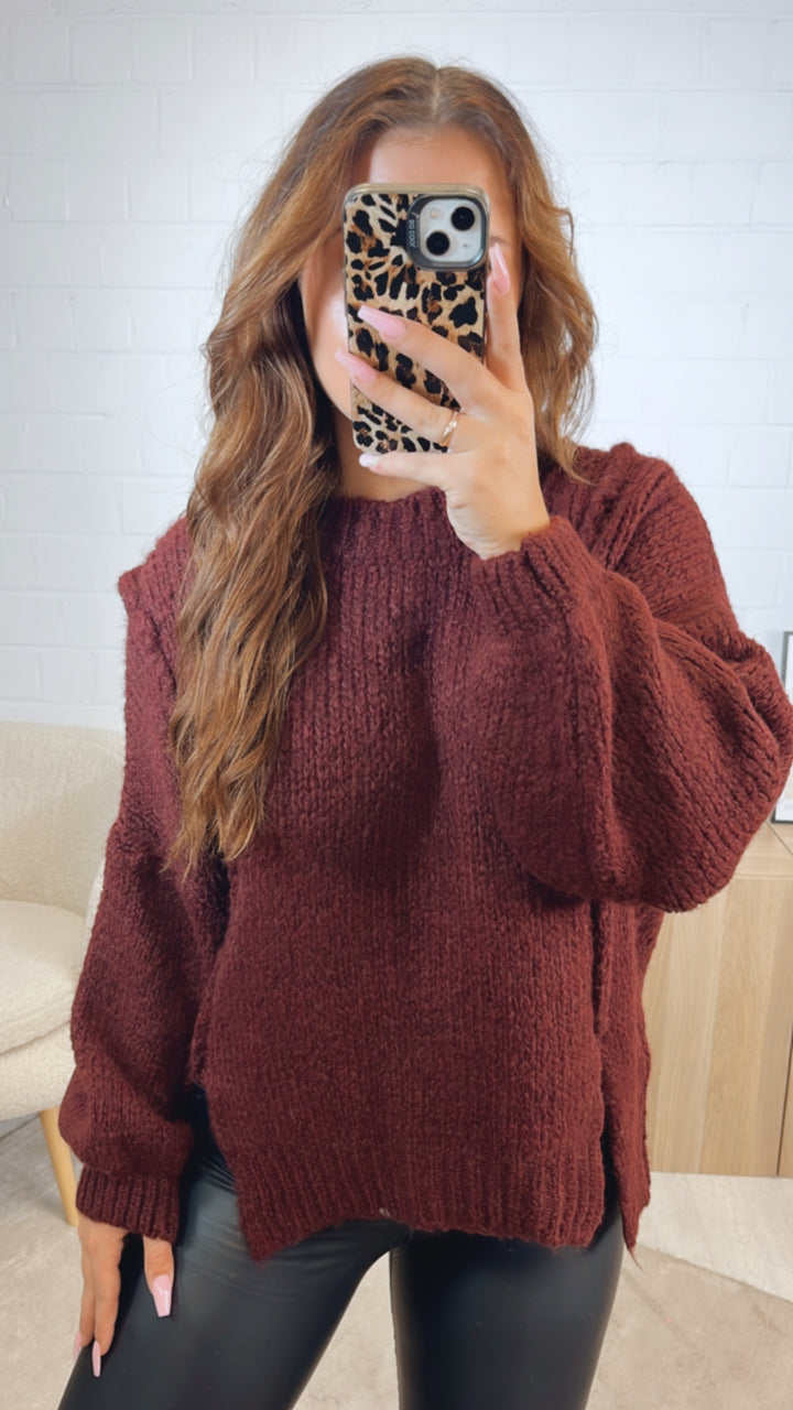 Strick Pullover, zweifacher Schlitz auf Vorderseite / bordeaux rot Art. 12507