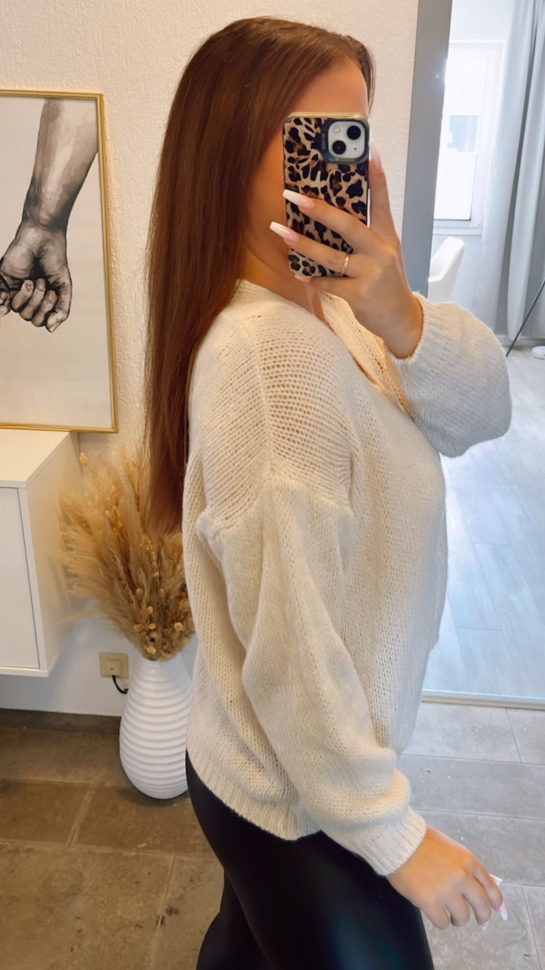 schlichter Strick Cardigan mit Perlmutt Knöpfen / wollweiss Art. 12418