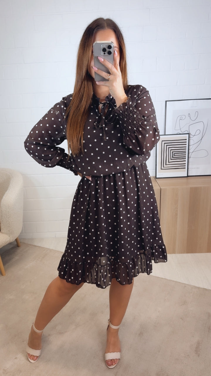 PUNKTE Kleid mit Gummibund im Taillenbereich / dunkel braun - weiß Art. 12956