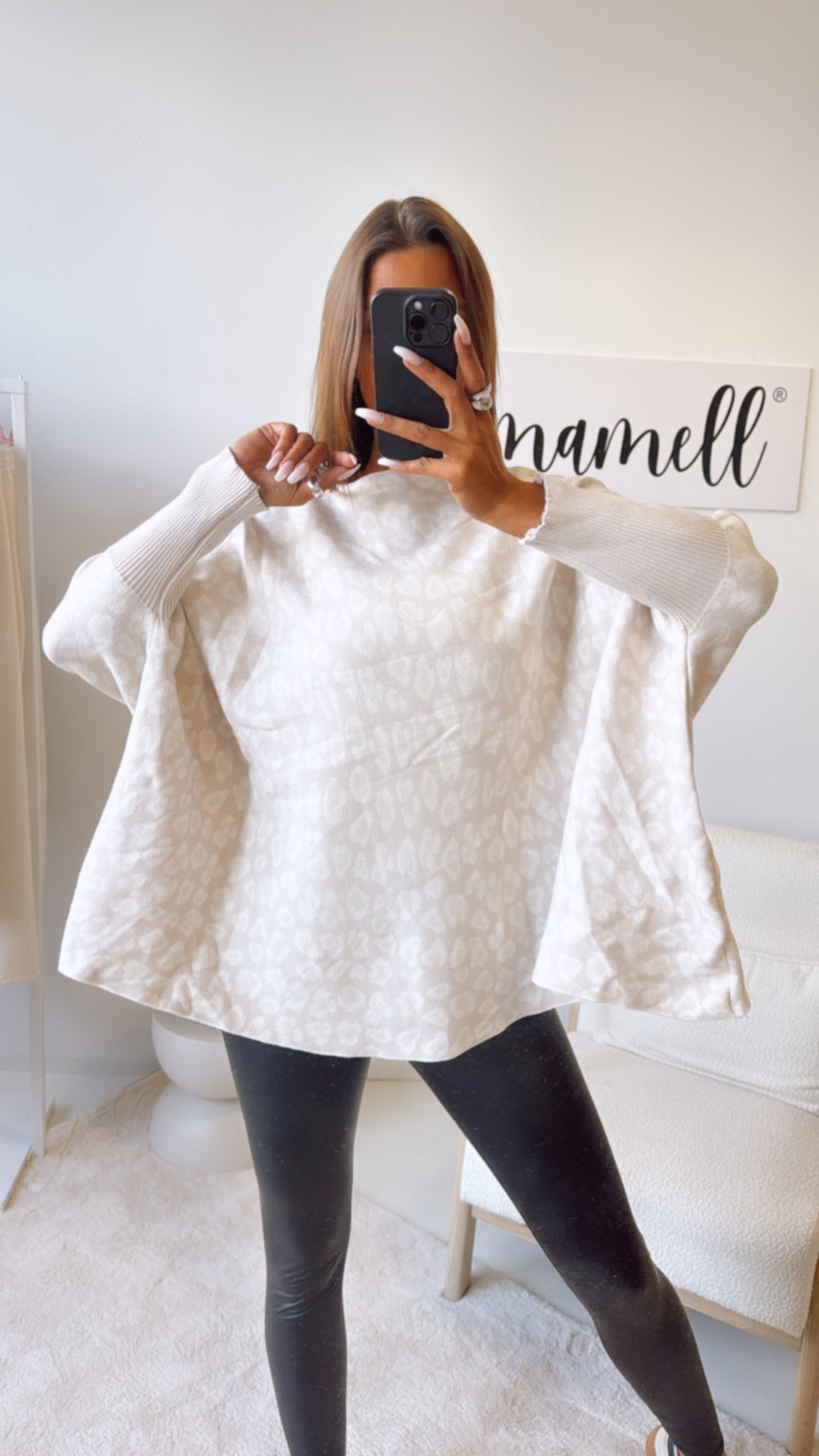 LEO ultra weicher Pullover mit Fledermausärmeln / creme - weiss Art. 11167