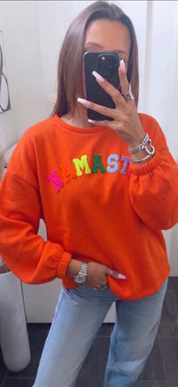 Sweater mit Bouclé Statement / orange Art. 15575