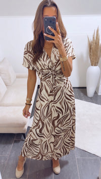ABSTRAKT MAXI Kleid mit T-Shirt Ärmeln und raffiniertem Brustbereich / creme - taupe Art.15040