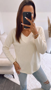 Leichter, super weicher Pullover, V-Ausschnitt / Creme weiss Art. 16102