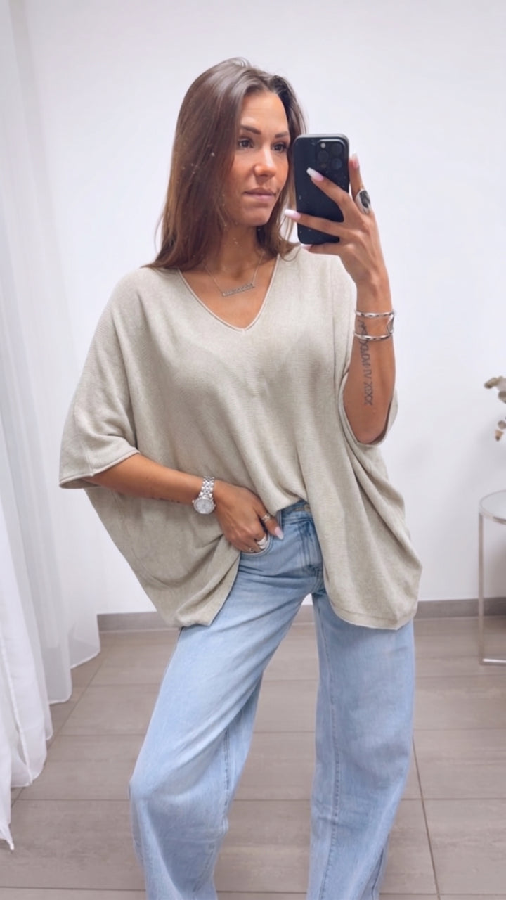 leichter Pullover mit kurzen Fledermausärmeln / beige Art. 16004