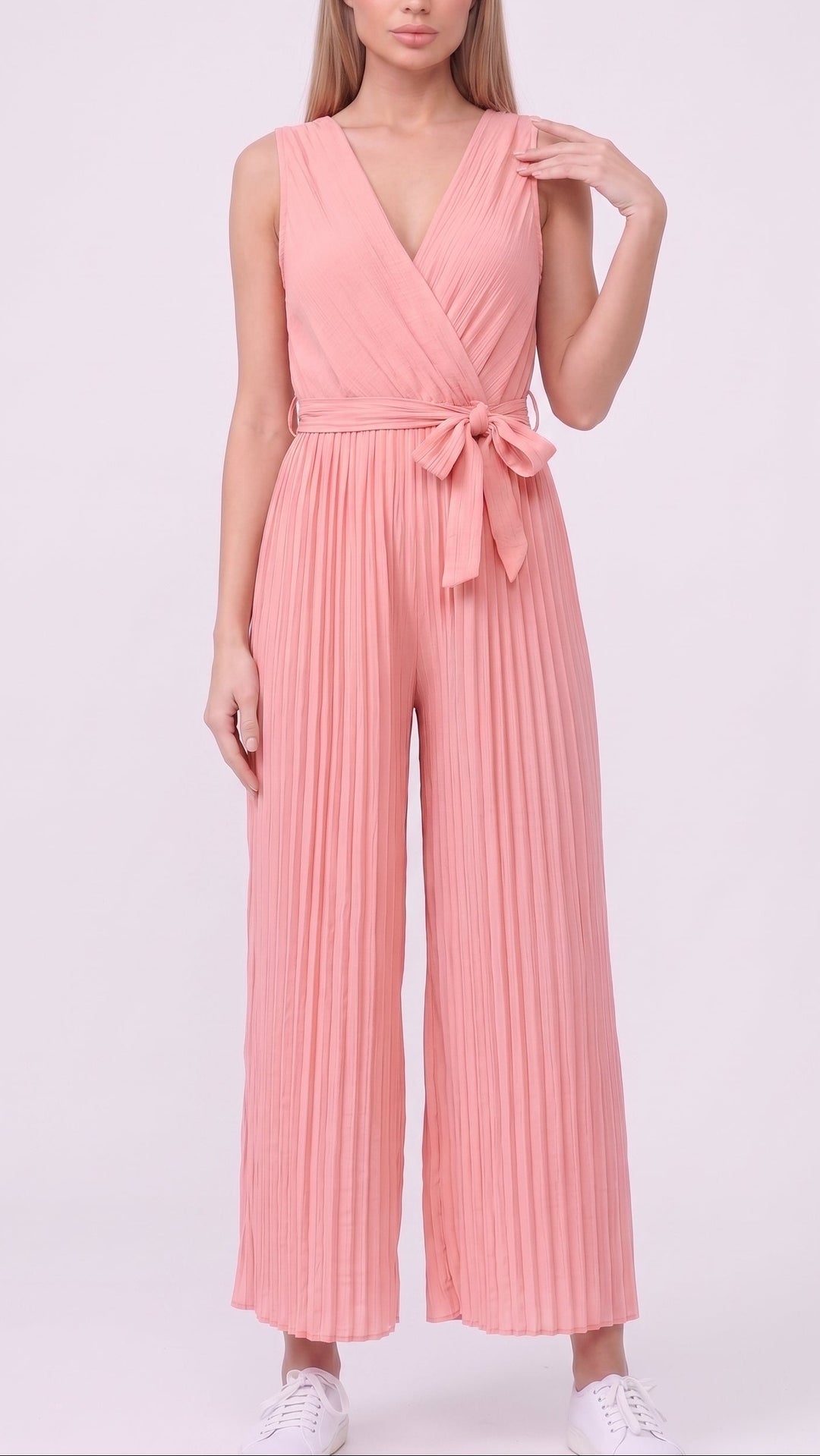 Sommer Plissee Jumpsuit mit Bindegürtel / nude rosa Art. 16033