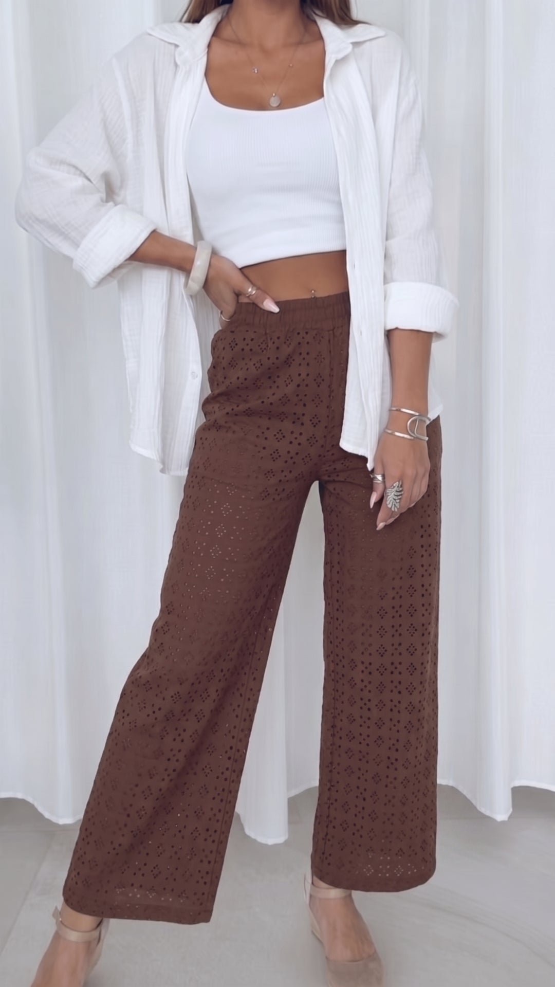 lange Hose mit Loch Stickerei " CH-LS116 " / braun Art. 16051