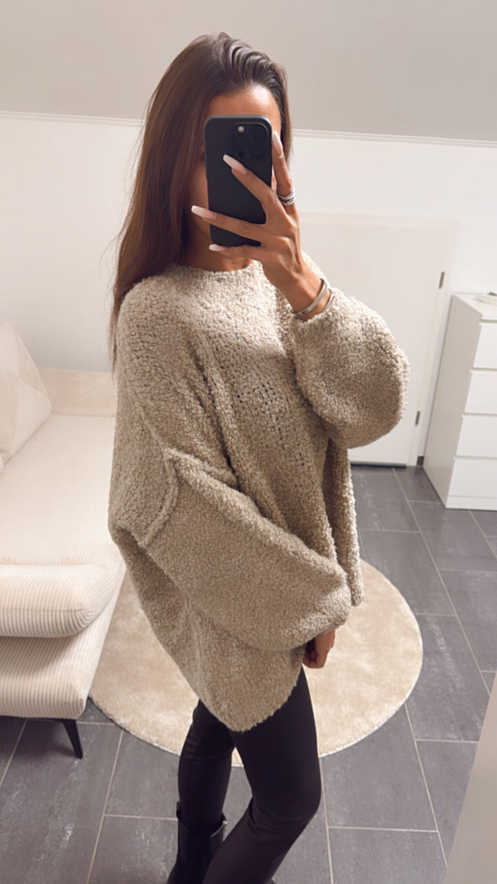 TEDDY Oversize Pullover mit hohem Ausschnitt / beige Art. 8131
