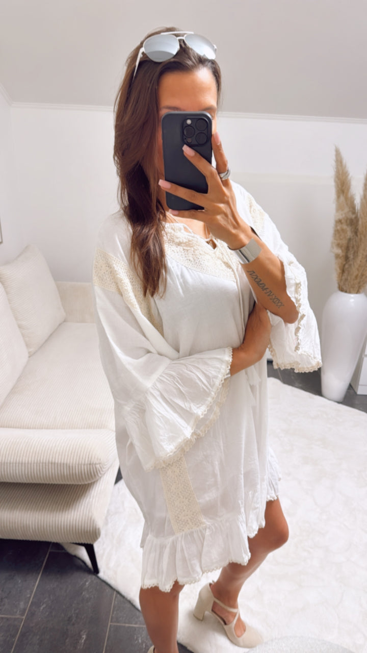dünne Tunika mit gehäkelten Boho Akzenten / weiss - beige Art. 9317
