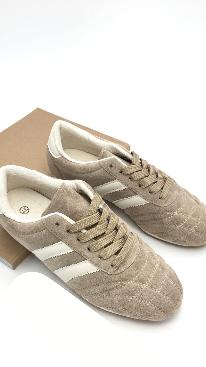 Sneaker Velours Optik " 8-215 "/ dunkel beige  - creme Art. 12369