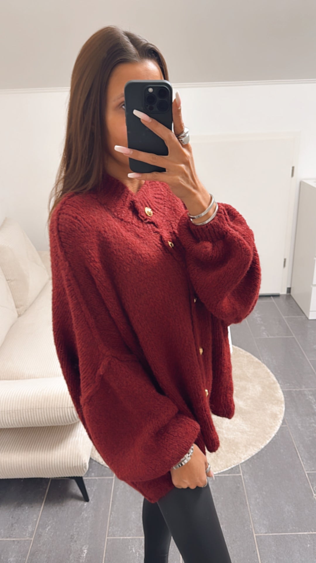 Kuschel Cardigan mit goldenen Knöpfen / dunkelrot Art. 8276