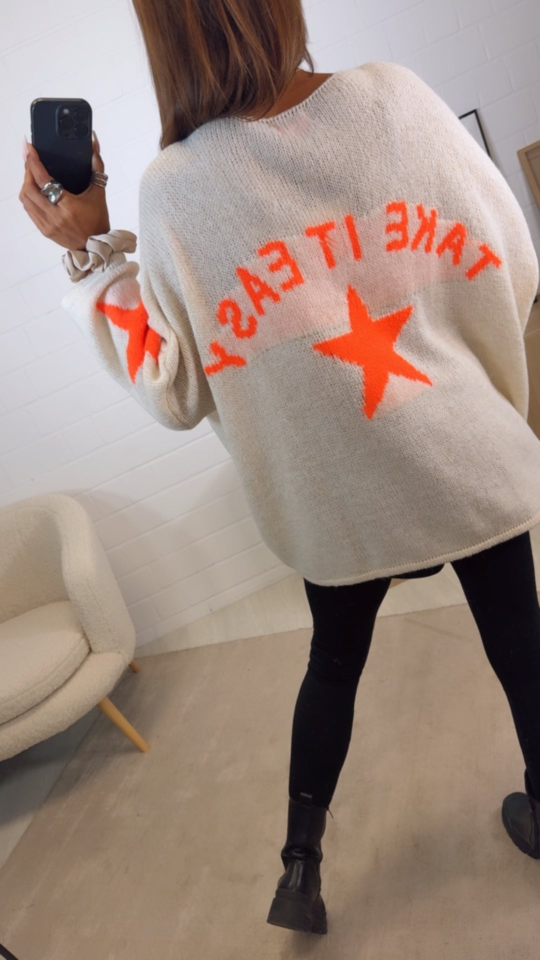 ultra oversize Strick Pullover " Take It Easy " / creme - neon orange Art. 12518