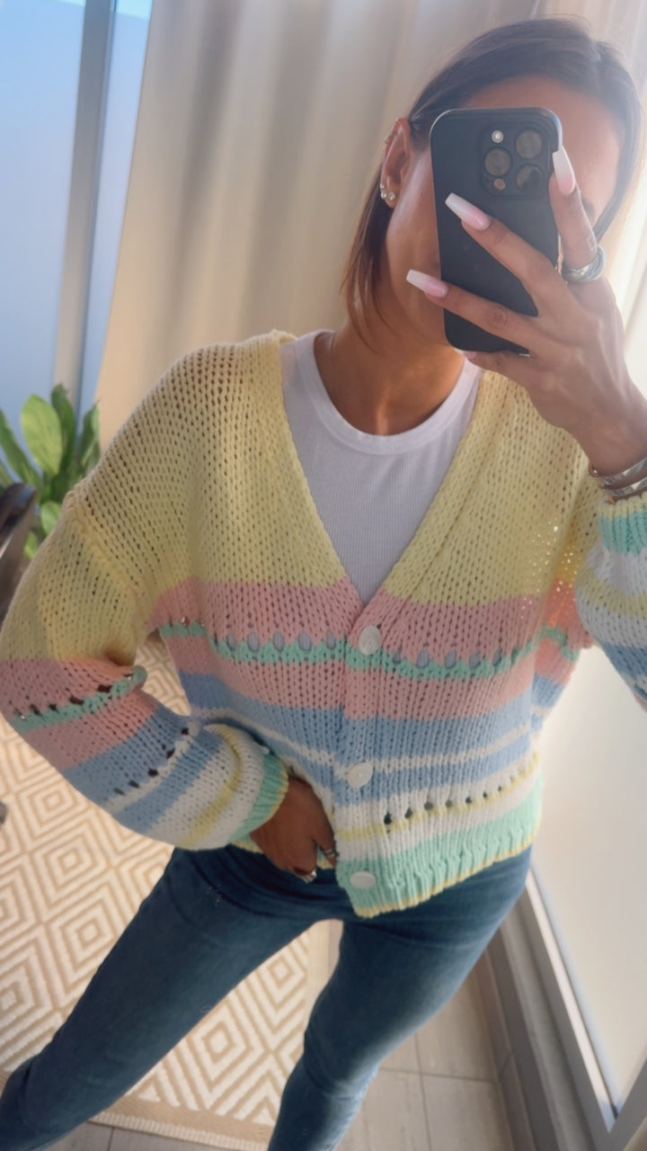 mehrfarbiger Strick Cardigan mit Knöpfen / Bonbon Farben Art. 10723