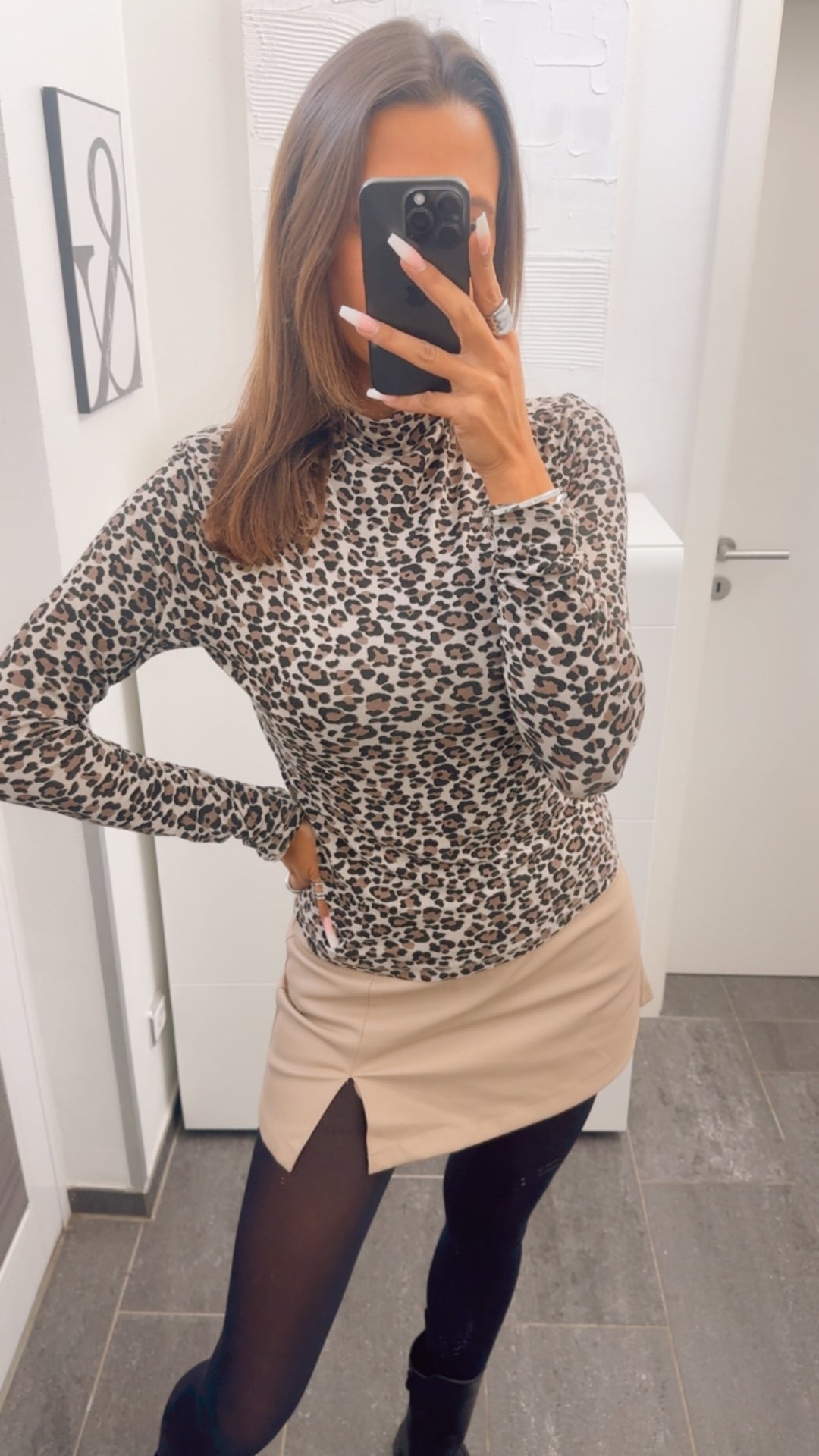 LEO Rollkragen Oberteil / dunkel beige - taupe - schwarz Art. 12703