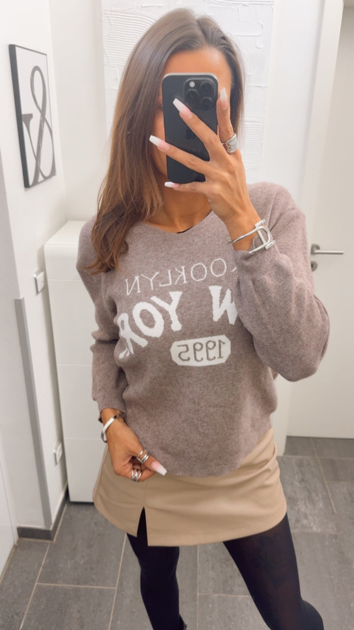 weicher Strick Pullover " New York " / light braun meliert - weiss Art. 12688