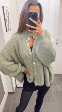 PERLMUTT KNÖPFE Kuschel Cardigan / khaki Art. 12359