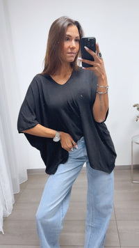 OVERSIZE leichter Pullover mit kurzen Fledermausärmeln / schwarz Art. 14514
