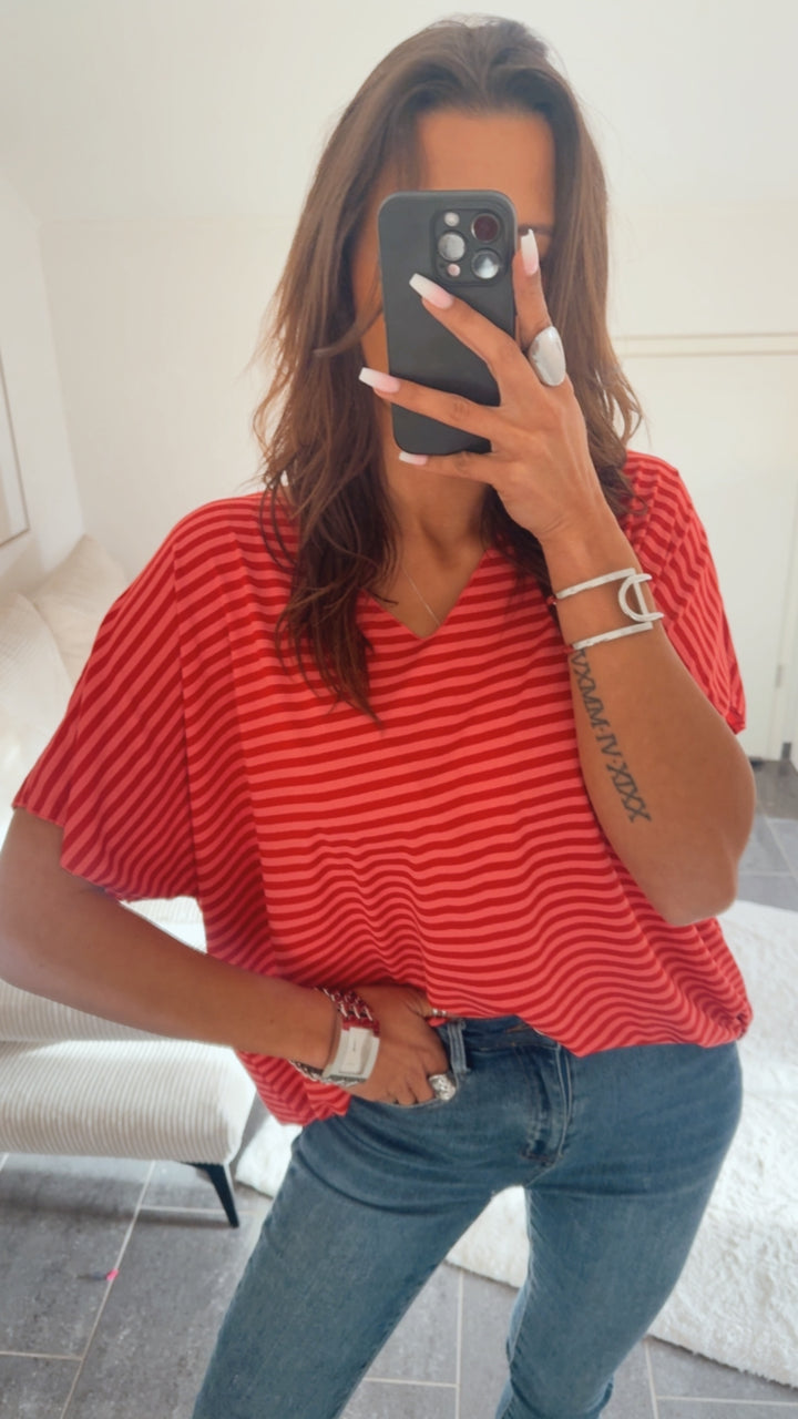STREIFEN T-shirt Oberteil mit V-Ausschnitt / rot - rosa Art.14536
