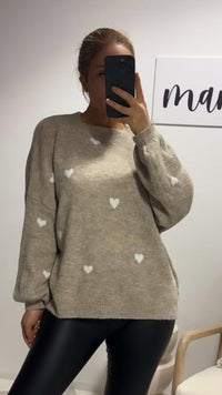 super süßer Pullover mit kleinen Herzen / beige - weiss Art. 8076