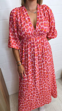 LEO (Midi-) Musselin Kleid, V-Ausschnitt, 3/4 - Ärmel / soft pink - pink - orange Art. 10545