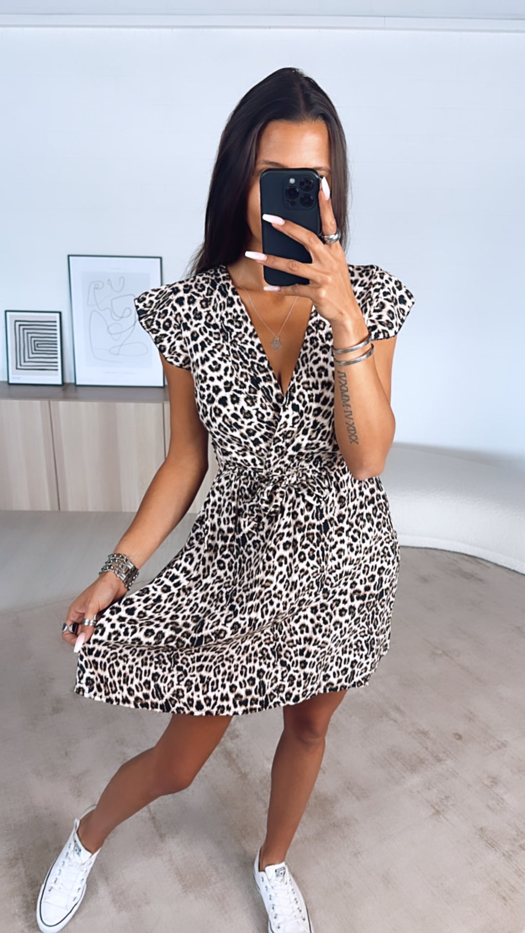 Leo Kleid mit kurzen Armen / beige - braun - schwarz Art. 6168