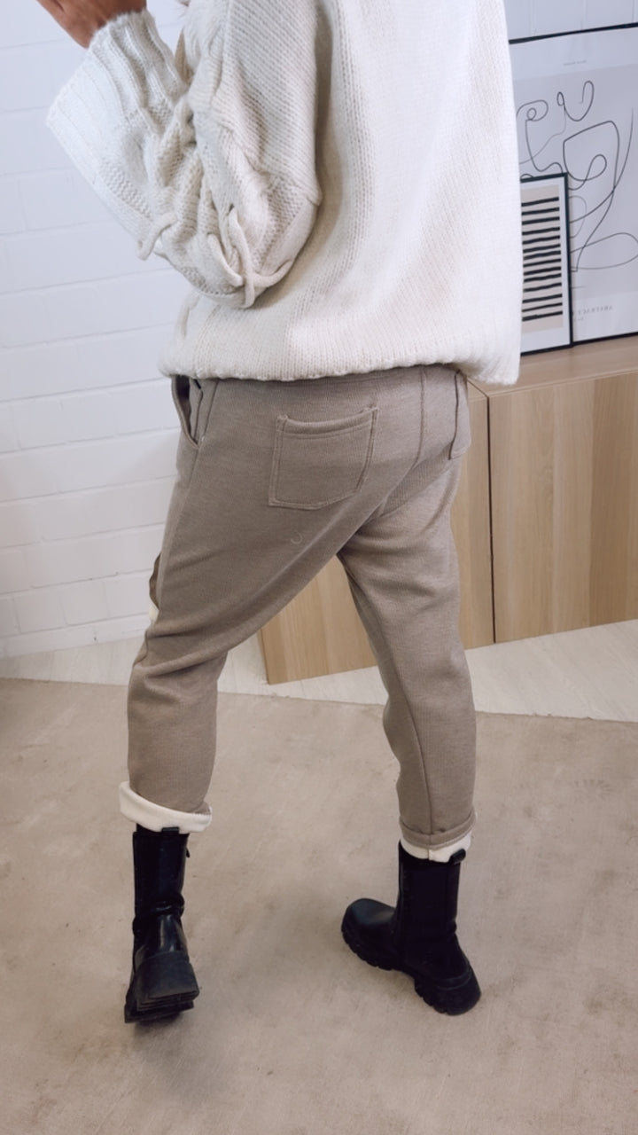 WAFFEL OPTIK gefütterte, lockere Hose, Ziernähte / beige - creme Art. 12986