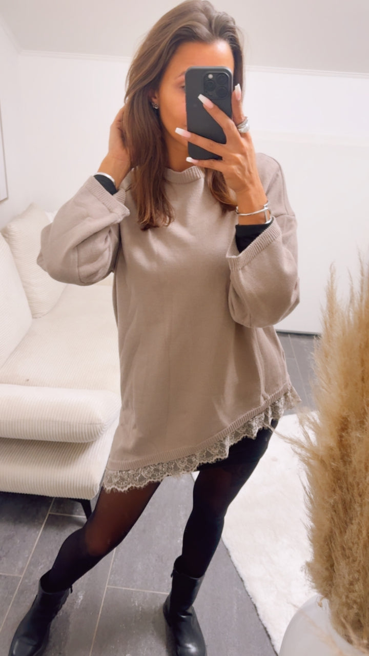 SPITZE asymmetrischer Pullover / light taupe Art. 13027