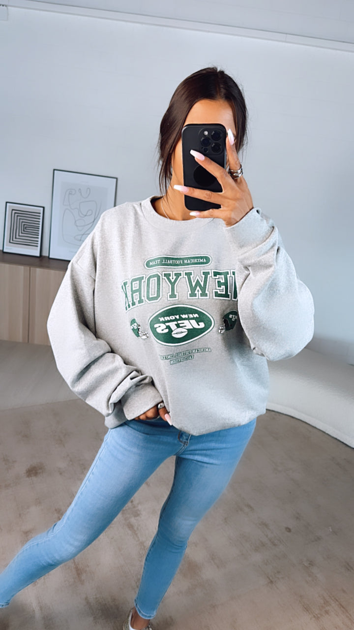 sportlicher oversize Sweater / hell grau Art. 6231