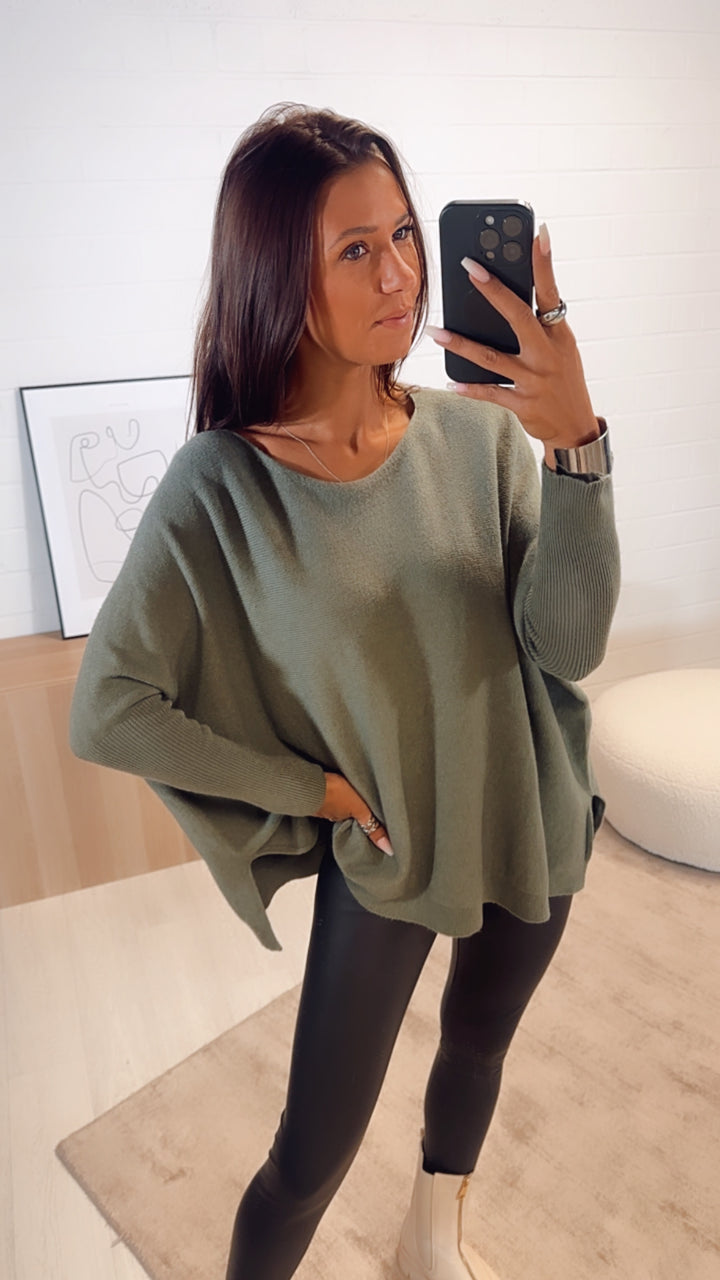 Variante Ultra weicher Pullover mit Fledermausärmeln / khaki Art. 7452