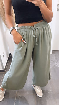 lockere, lange Musselin Hose / khaki Art. 6294