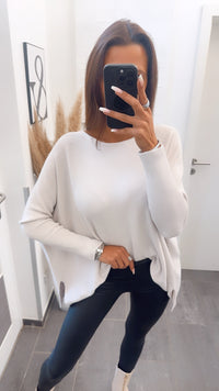Variante ultra weicher Pullover mit Fledermausärmeln / wollweiss Art. 7454