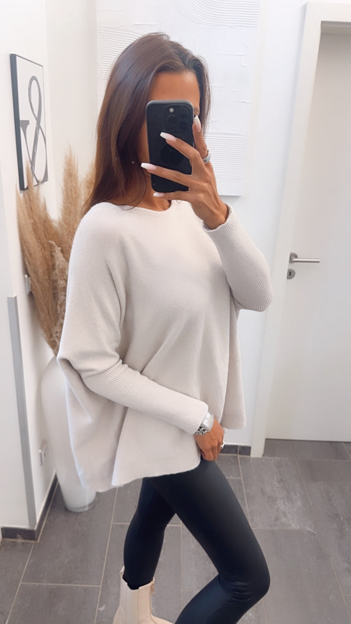 Variante ultra weicher Pullover mit Fledermausärmeln / wollweiss Art. 7454