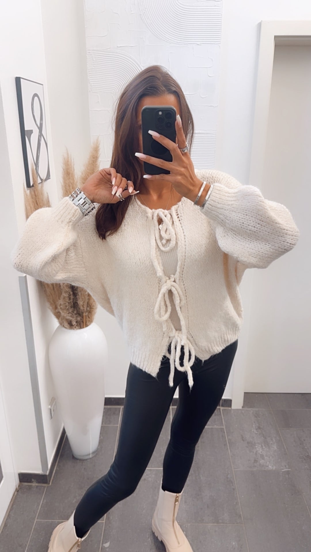Wende Strick Cardigan zum schnüren / wollweiss Art. 7563