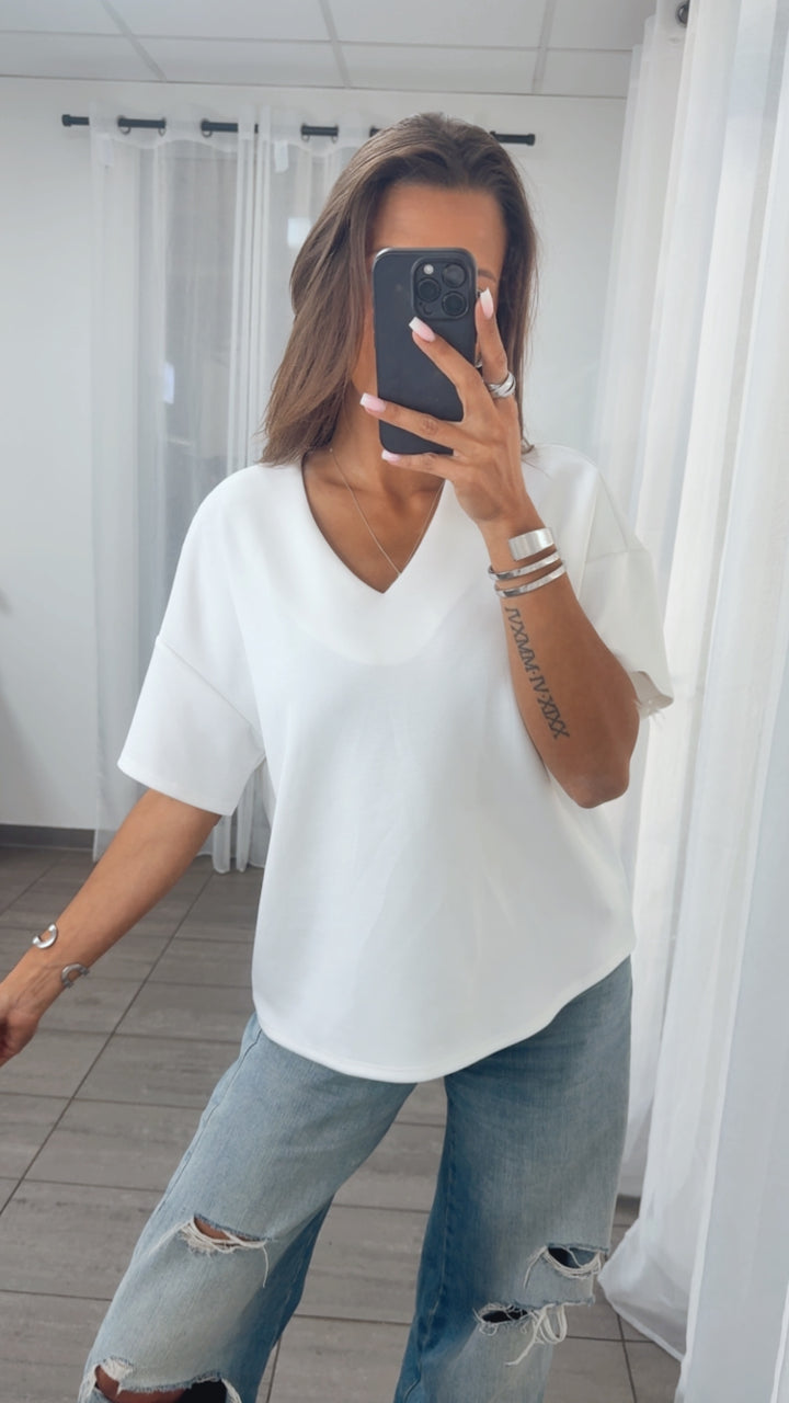 V-Ausschnitt Butterstoff T-Shirt / weiß Art.14834