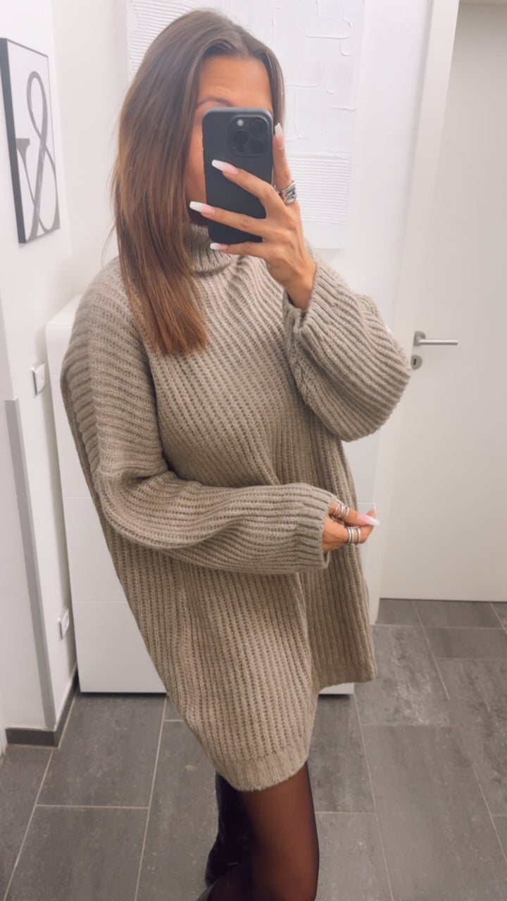 grober Strick Rollkragen Long Pullover / Kleid / taupe Art. 13138